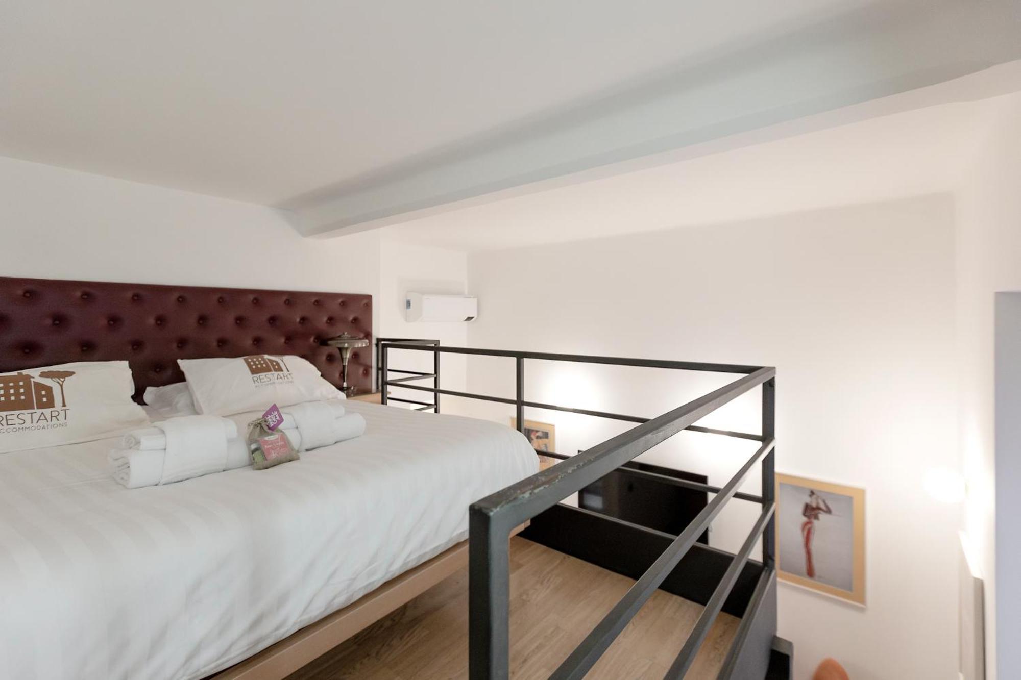 Restart Accommodations Colle Oppio E Paganini Rome Exterior photo